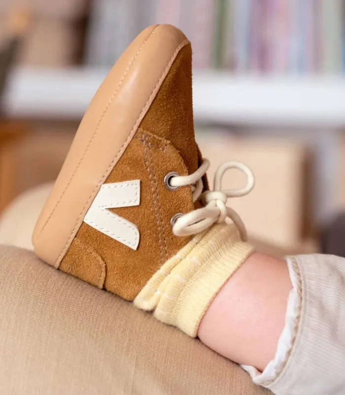 VEJA Baby BABY SUEDE CAMEL PIERRE 8211 Kids