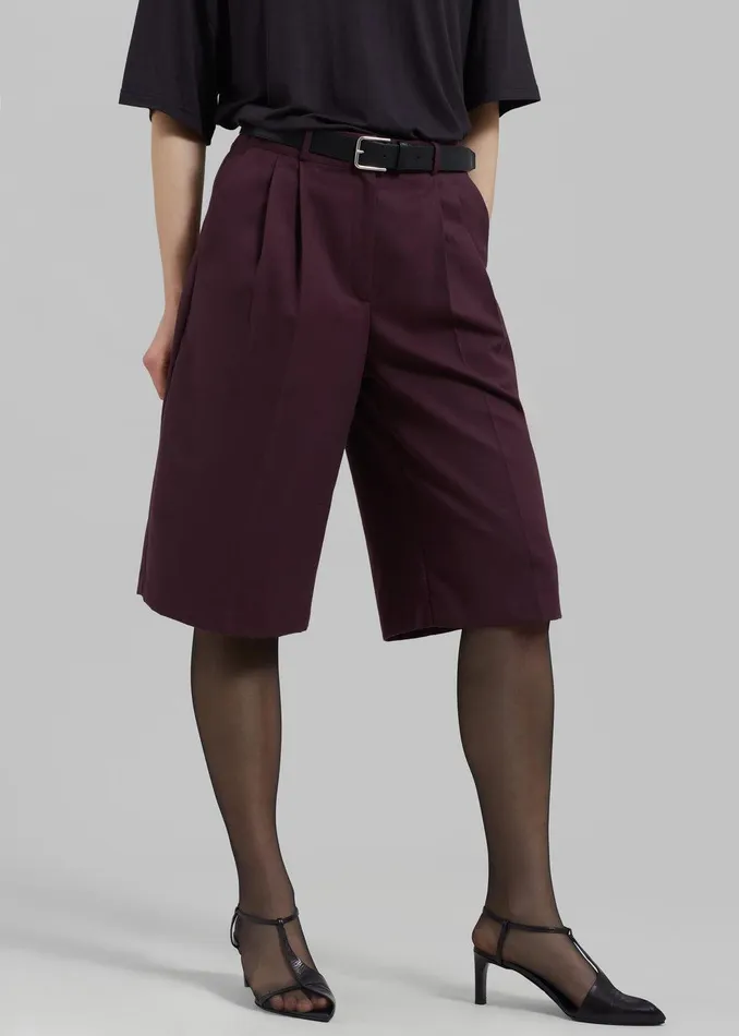 Wilma Pleated Bermuda Shorts 8211 Burgundy Women The Frankie Shop Clothing