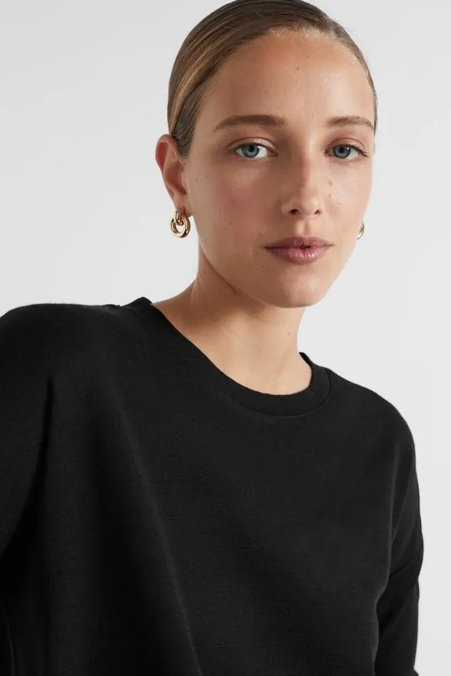 Woman Babywool Curve Hem Top Black Seed Heritage Knitwear and Sweaters