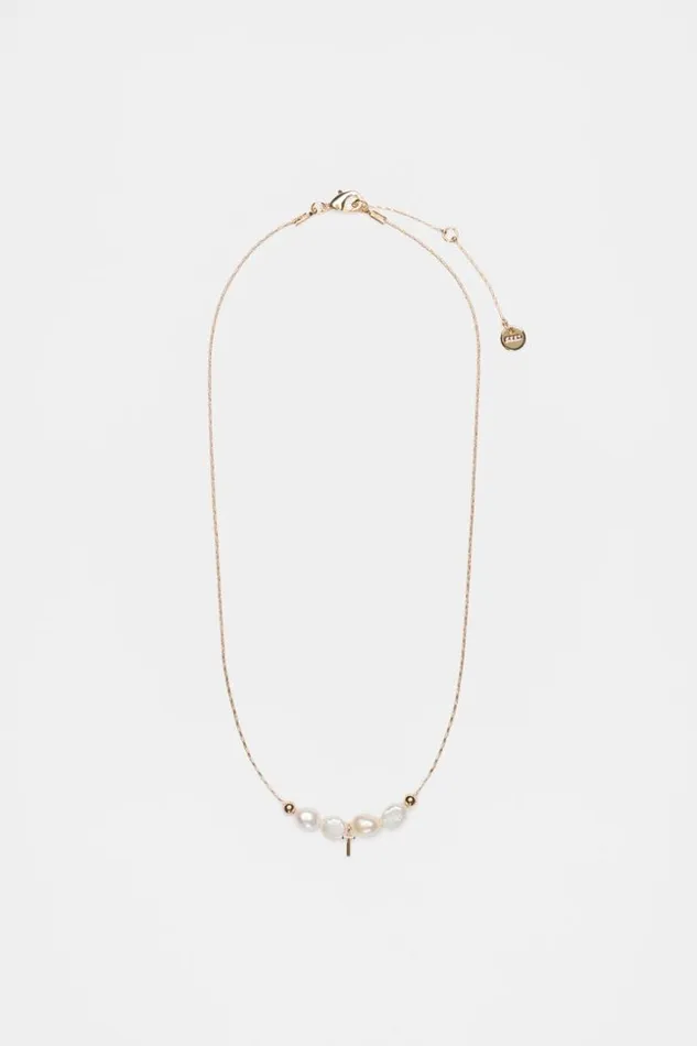 Woman Fine Pearl Initial Necklace T Seed Heritage Jewellery