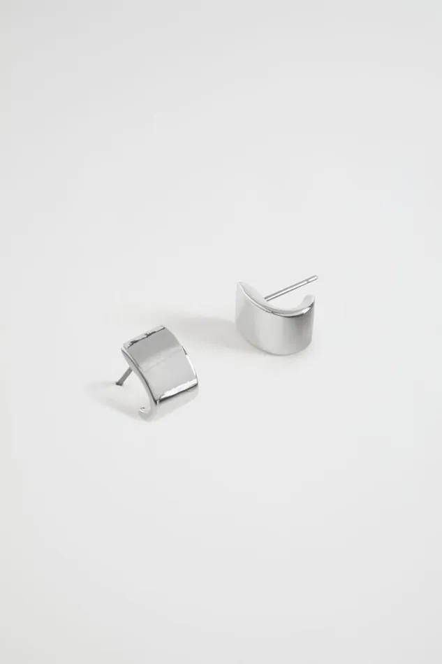Woman Mini Rectangle Stud Silver Seed Heritage Jewellery