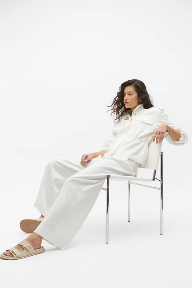 Woman Textured Utility Jacket Cloud Cream Seed Heritage Jackets and Vests