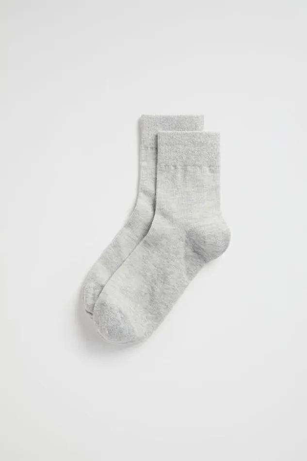 Woman Wide Welt 14 Crew Sock Grey Marle Seed Heritage Socks and Tights