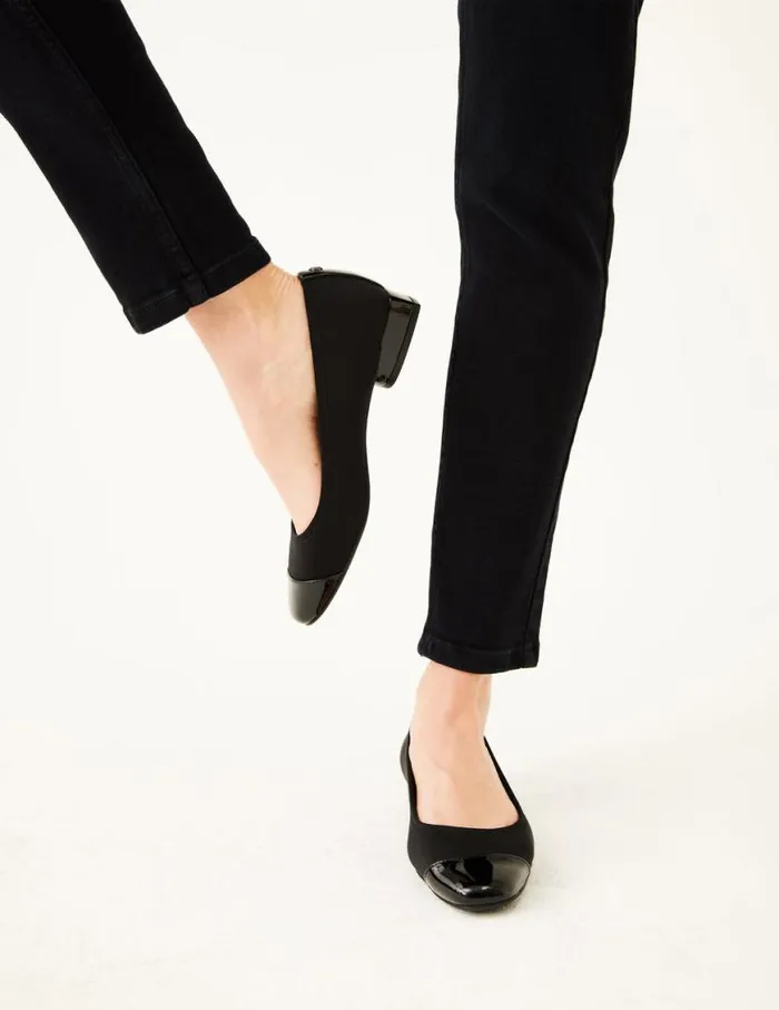 Women Carlie Flat Navy Anne Klein Flats and Loafers