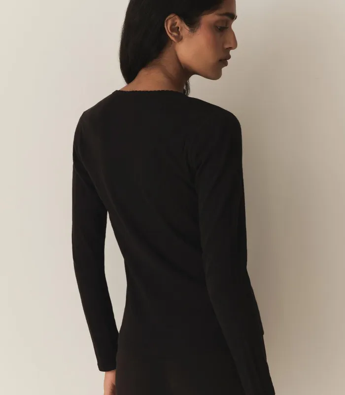 Women DEN Tees Amelie Tee Black Women DEN Tees Amelie Tee Black