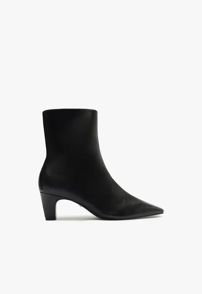 Women Dellia Bootie Black Schutz Shoes Booties