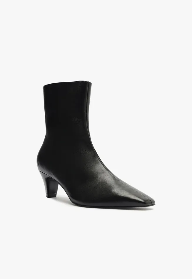Women Dellia Bootie Black Schutz Shoes Booties