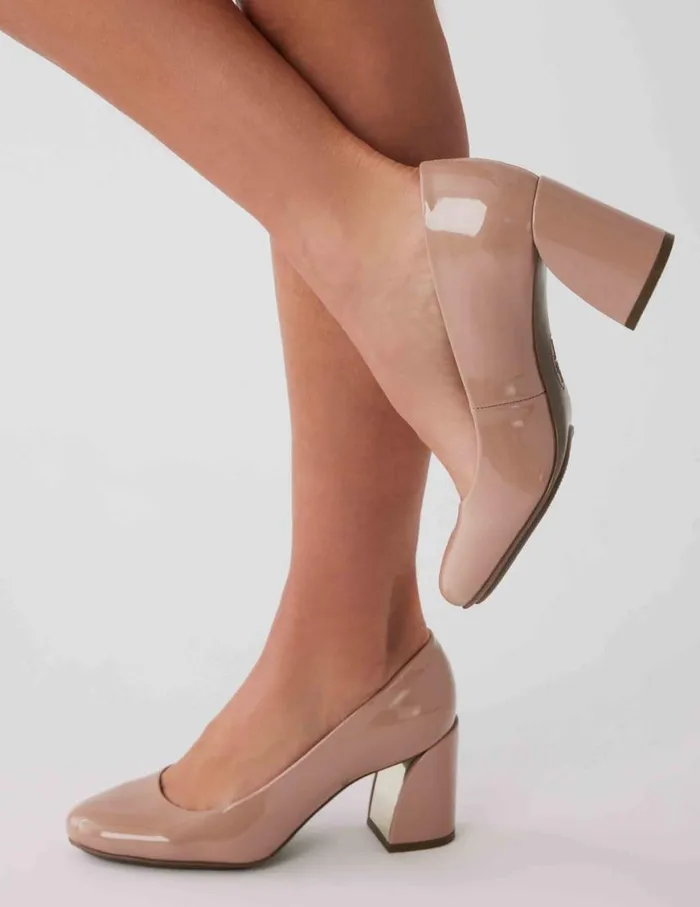 Women Graham Black Patent Anne Klein Heels