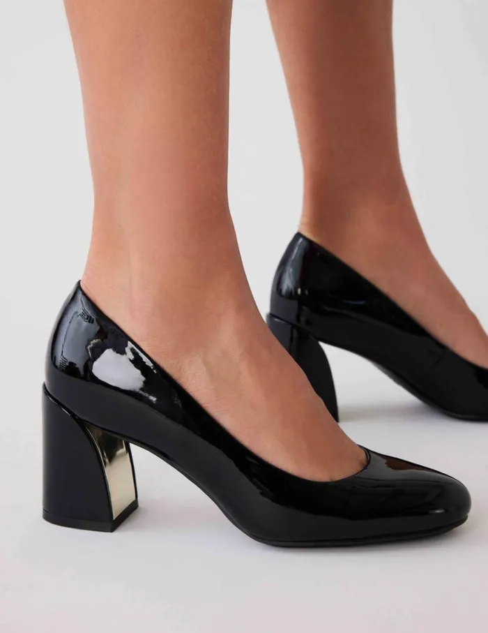 Women Graham Black Patent Anne Klein Heels
