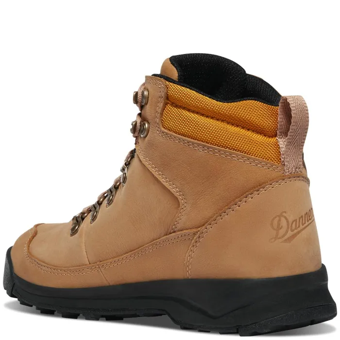 Women Hike Danner Adrika Macaroonpyrite