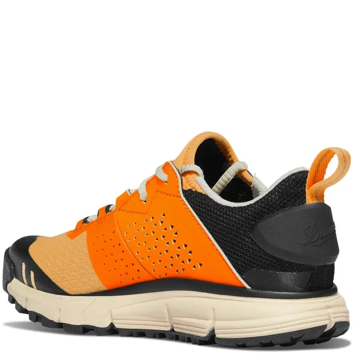 Women Hike Danner Trail 2650 Campo Yam