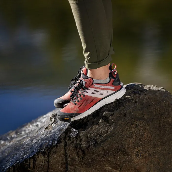 Women Hike Danner Trail 2650 Hot Sauce