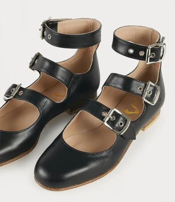 WomenMen Roman Three Strap Sandal Black Viviennewestwood Flats