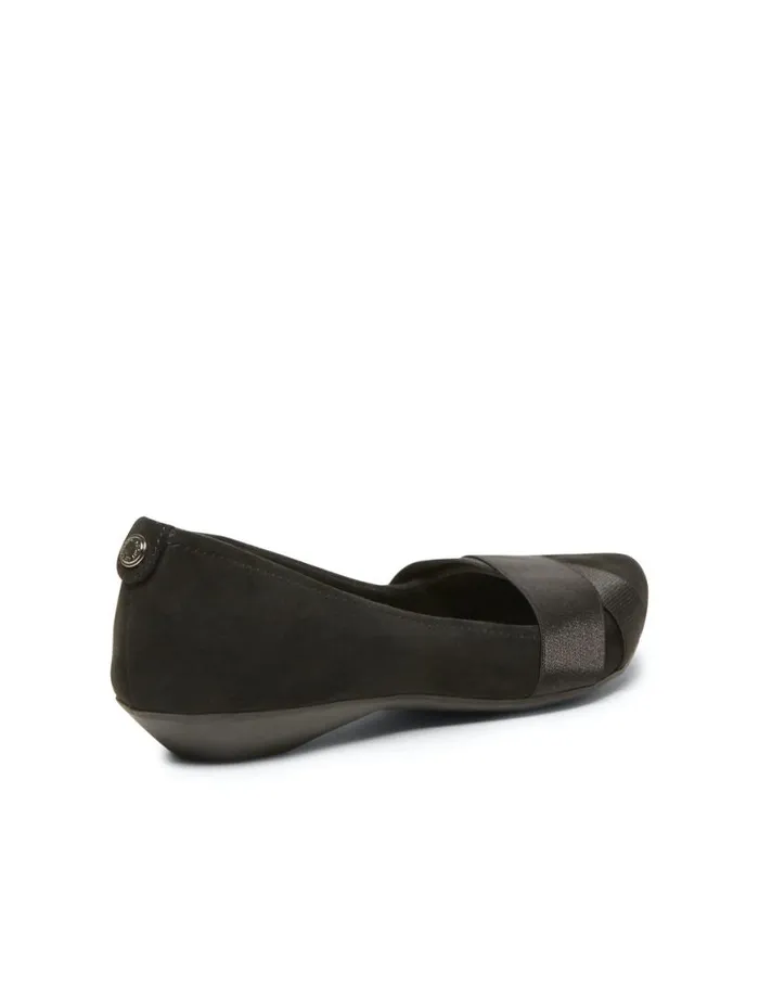 Women Oalise Flat Black Fabric Anne Klein Flats and Loafers