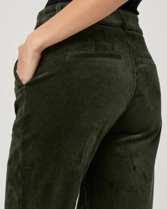 Women Pants PAIGE Danielle Trouser 8211 Dark Fern Green Corduroy Women Pants PAIGE Danielle Trouser 8211 Dark Fern Green Corduroy