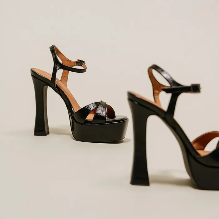 Women Sandals Jonak Open Toe And Platform Sandals