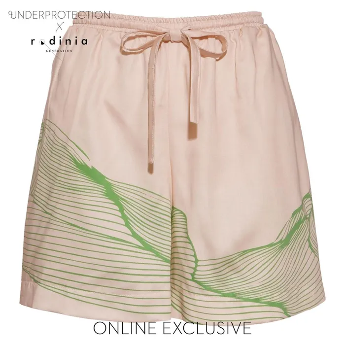 Women Shorts Underprotection TRINE SHORTS GREEN