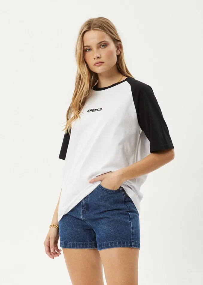 Women TShirts Afends AFENDS Womens Ryan 8211 Oversized Raglan Tee 8211 Black