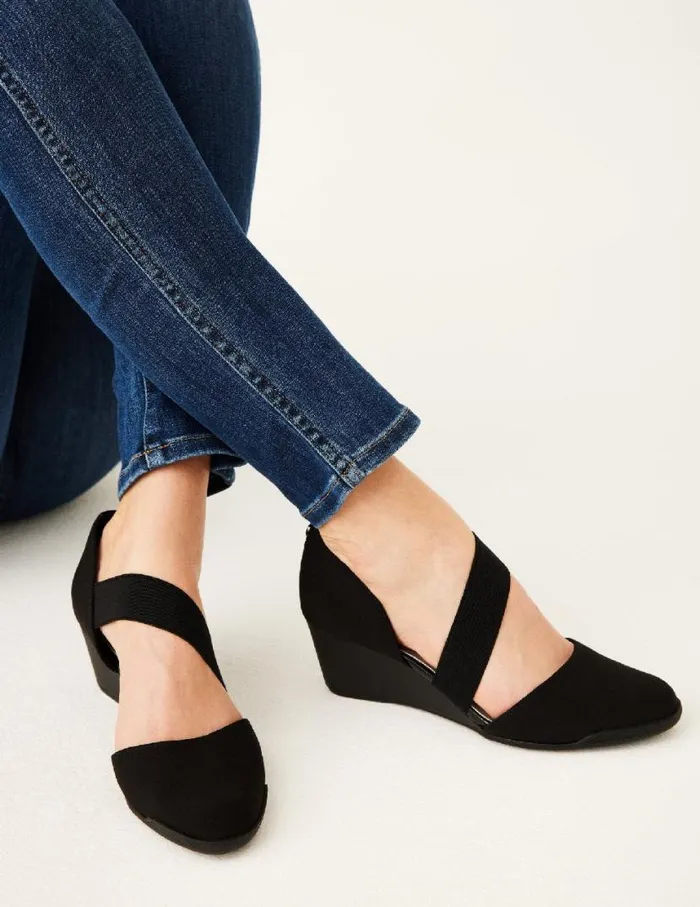 Women Tara Strap D039orsay Wedge Black Multi Fabric Anne Klein Wedges