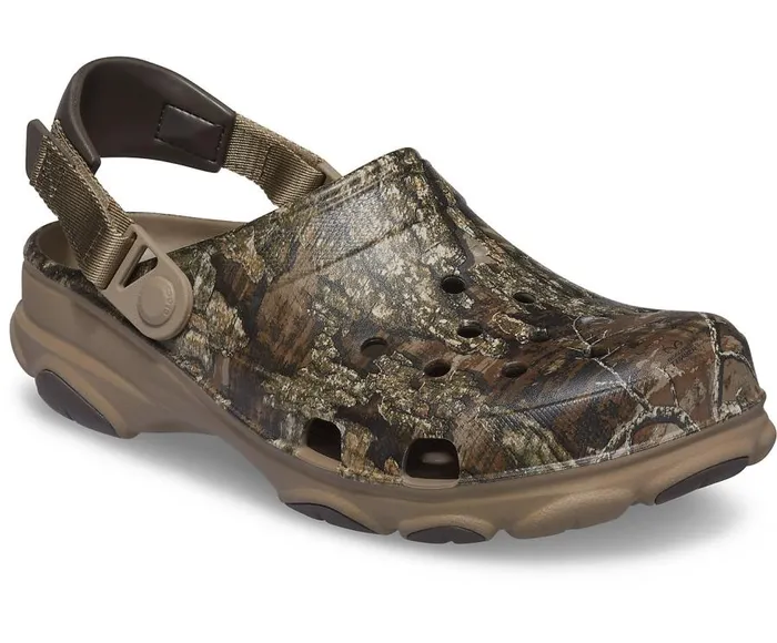 WomensMens Classic AllTerrain Realtree Timber Clog Khaki Crocs Clogs